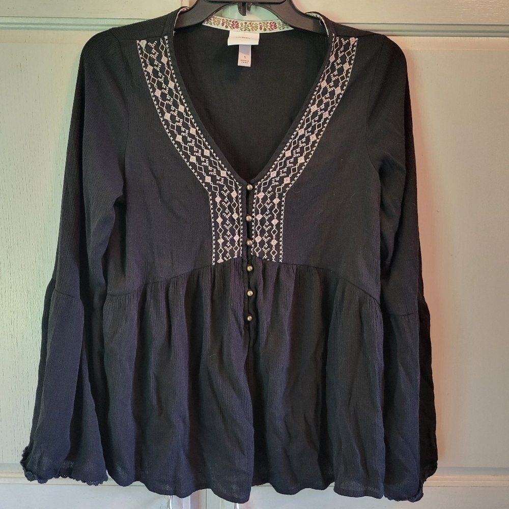 Knox Rose Black Embroidered Long Sleeve Boho Babydoll Peasant Top